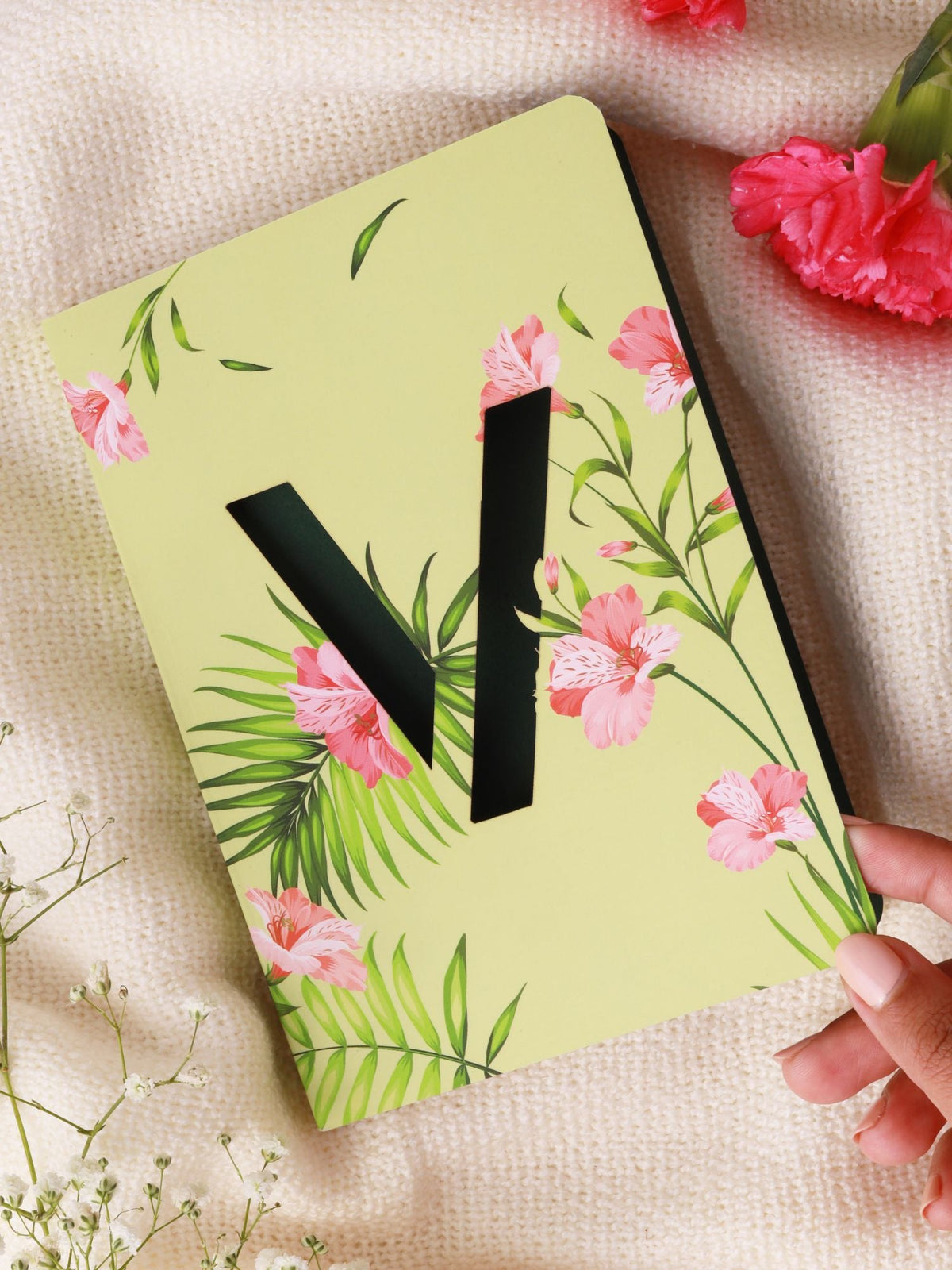 Initial V - Floral