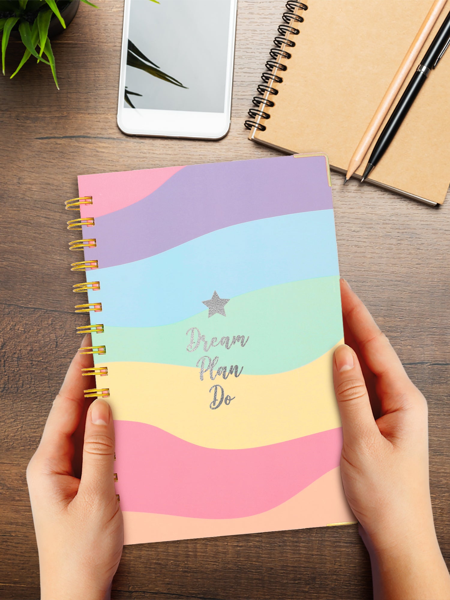 Pastel Rainbow - Plans Daily Planner
